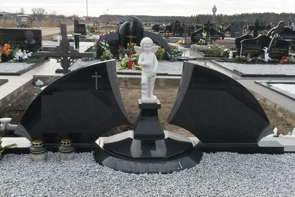 Памятник: АН-23