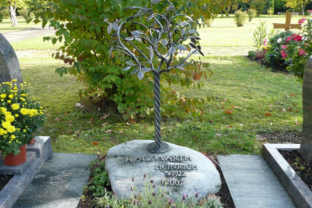 Памятник: АП-673